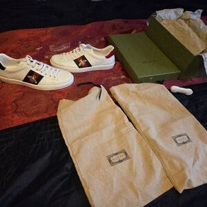 Gucci White and Red Sneakers